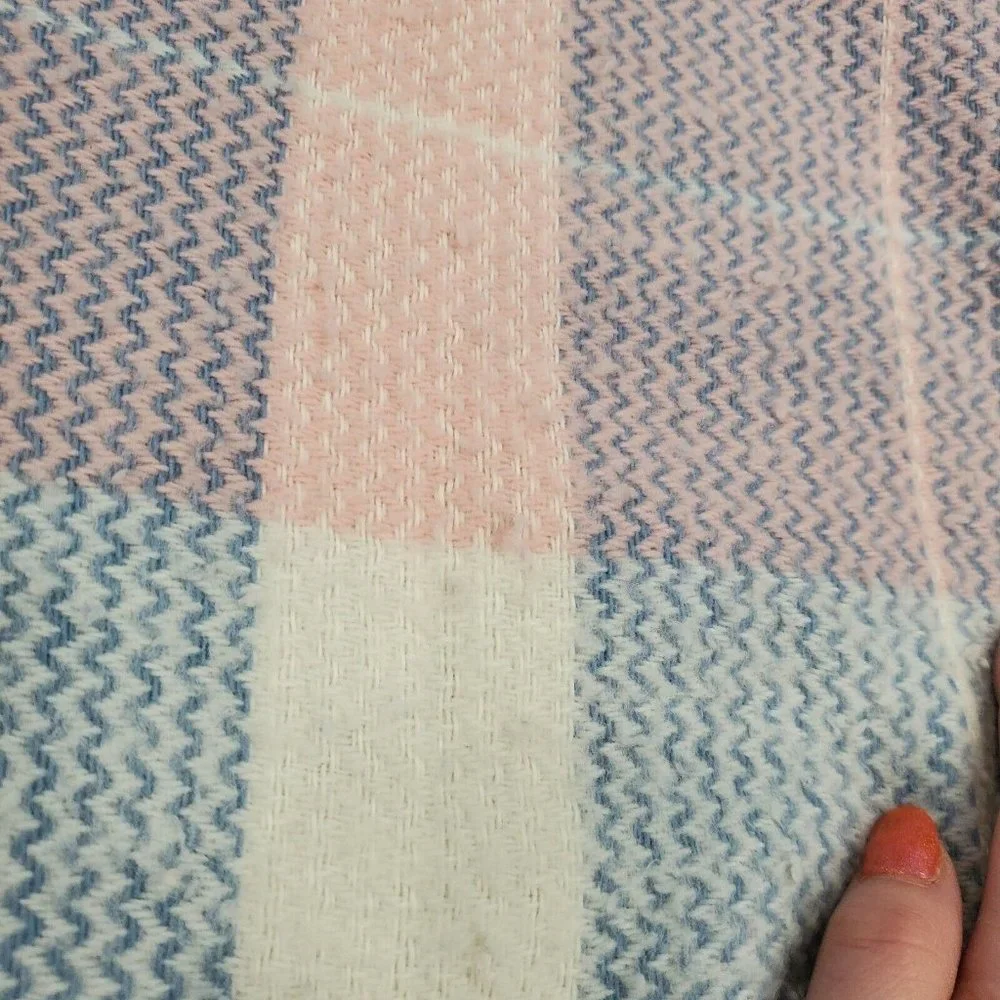 Vintage plaid acrylic